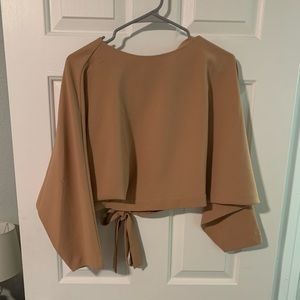 Windsor | Tan Tied Back